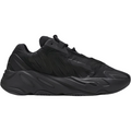 Boost 700 MNVN 'Triple Black'